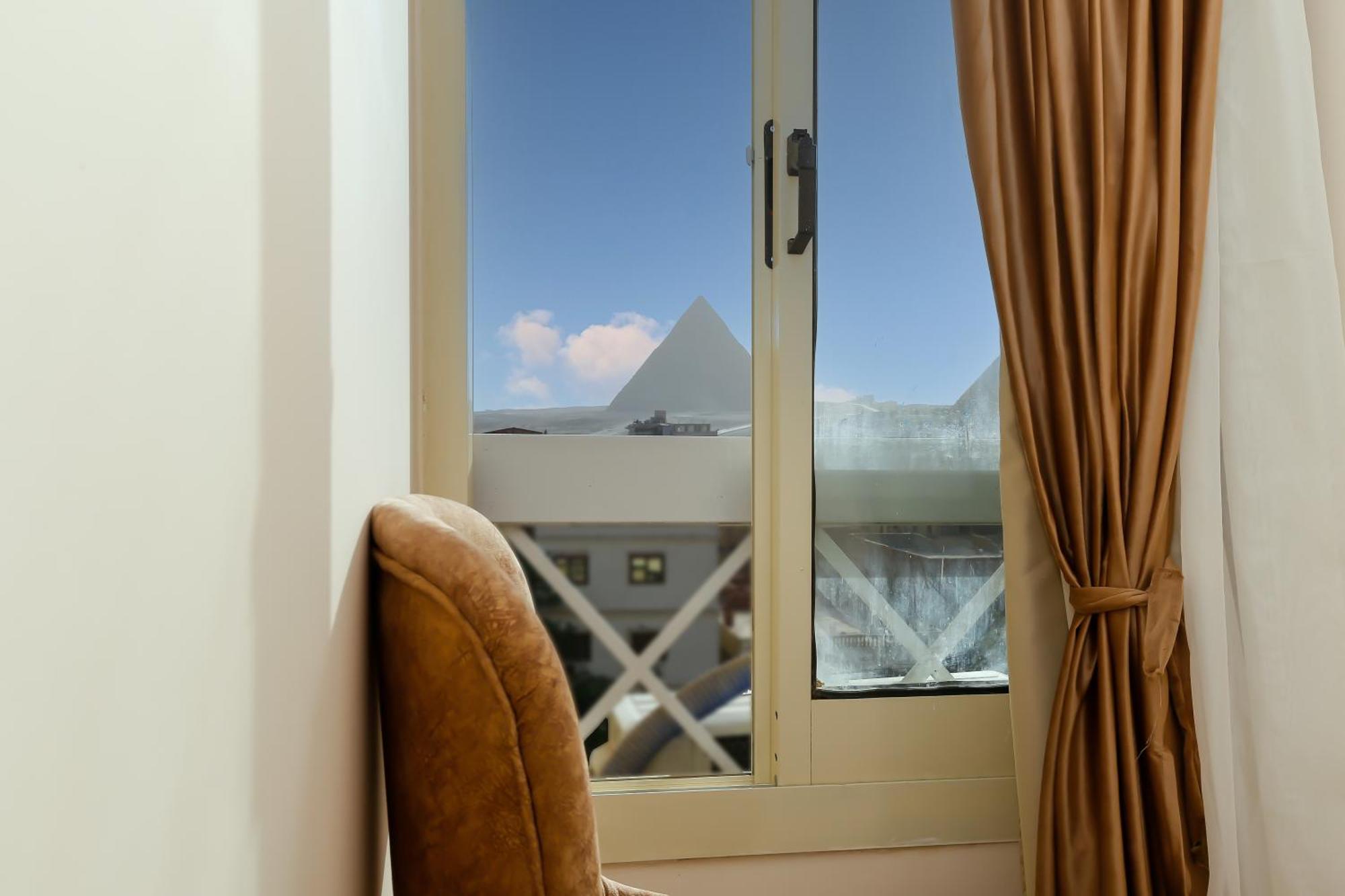 Kafret el-Gabal Horizon Pyramid View Inn מראה חיצוני תמונה