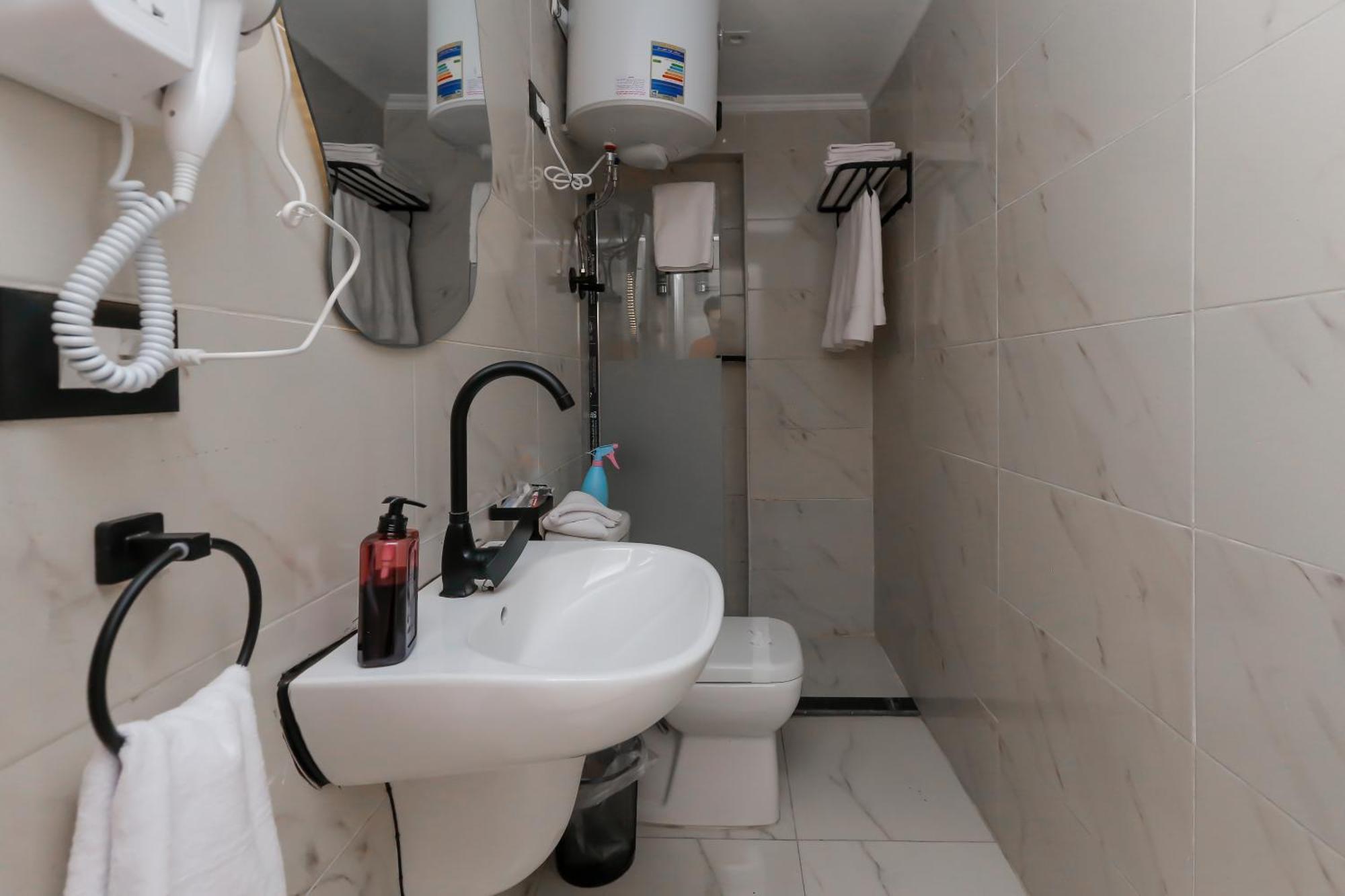 Kafret el-Gabal Horizon Pyramid View Inn מראה חיצוני תמונה